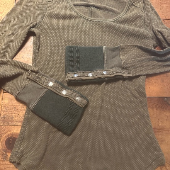 army green free people thermal L - Picture 9 of 10